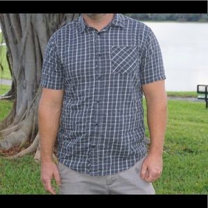 Hurley XL Men’s Collared Shirt